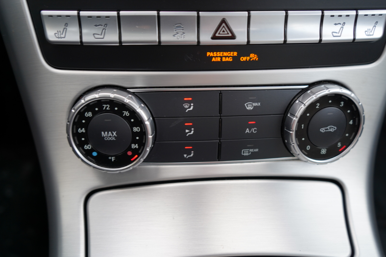 Mercedes-Benz SLK-Class 2dr Roadster SLK 250 2015