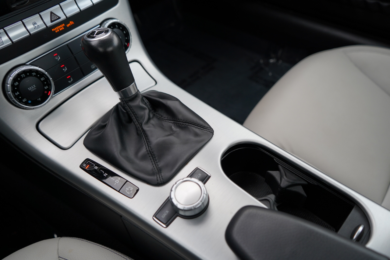 Mercedes-Benz SLK-Class 2dr Roadster SLK 250 2015