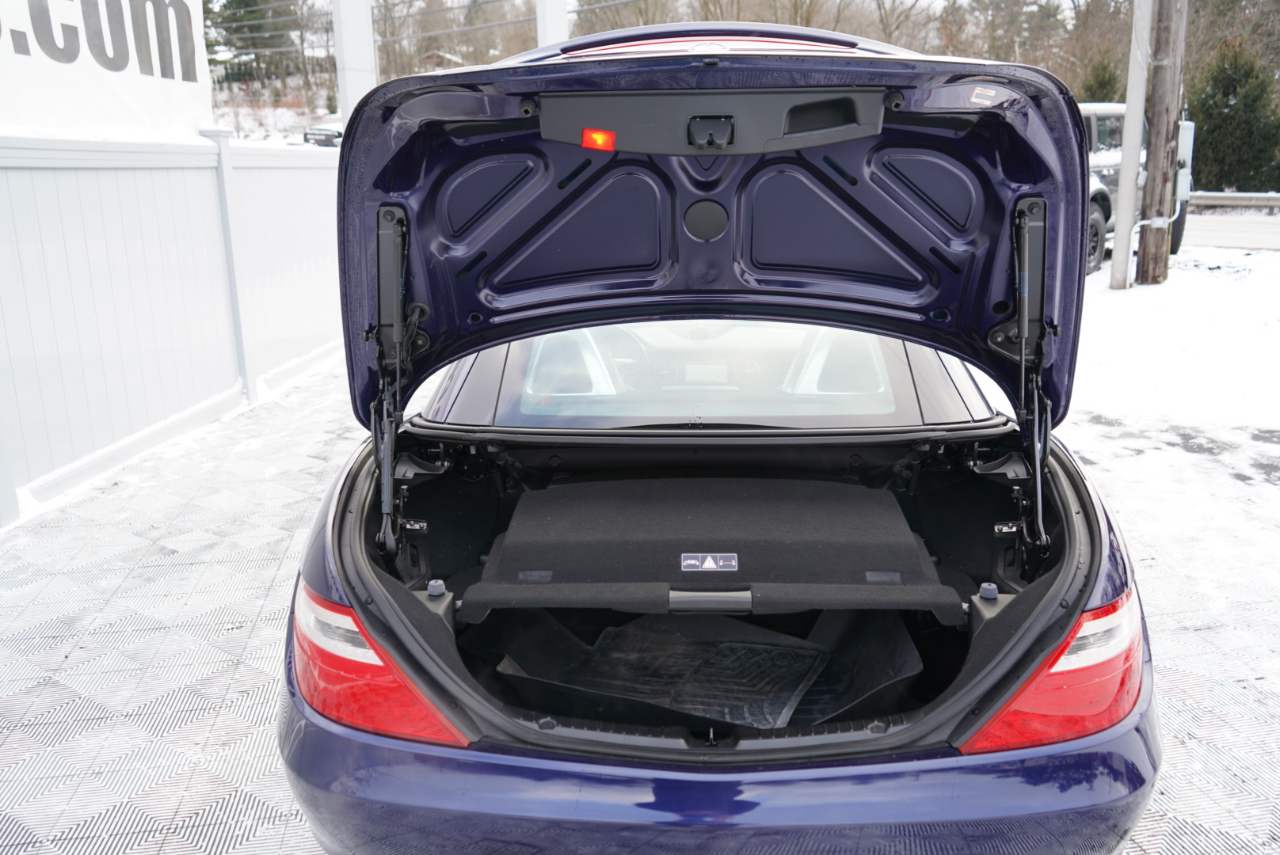 Mercedes-Benz SLK-Class 2dr Roadster SLK 250 2015