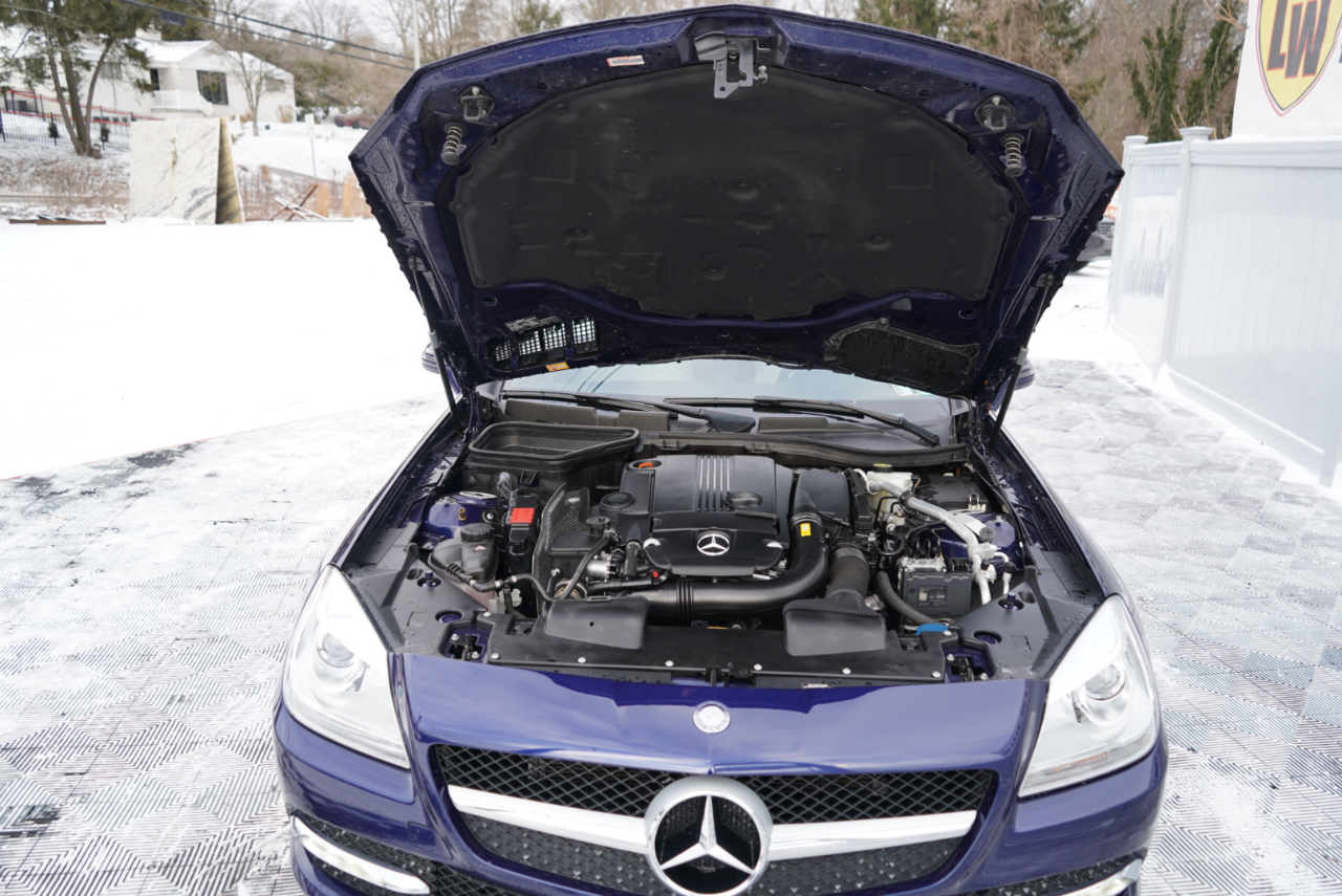 Mercedes-Benz SLK-Class 2dr Roadster SLK 250 2015