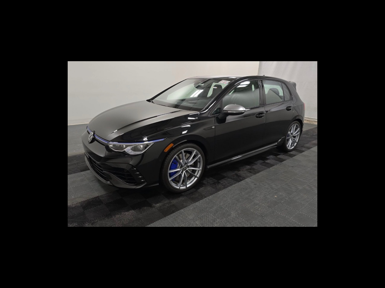 Volkswagen Golf R 2.0T Manual 2024