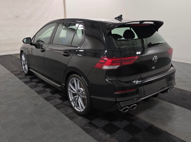 Volkswagen Golf R 2.0T Manual 2024