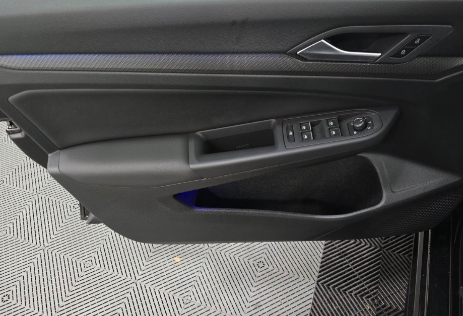 Volkswagen Golf R 2.0T Manual 2024