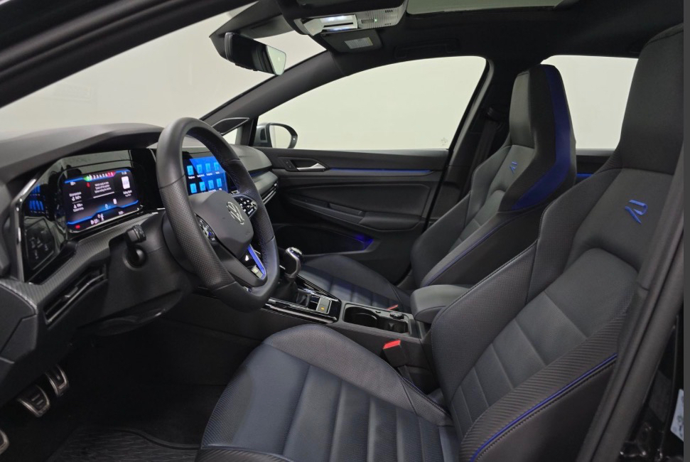 Volkswagen Golf R 2.0T Manual 2024