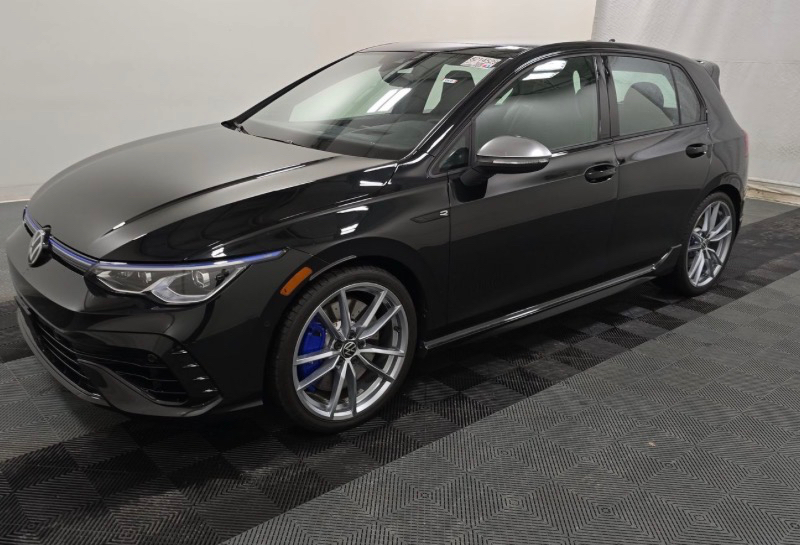 Volkswagen Golf R 2.0T Manual 2024