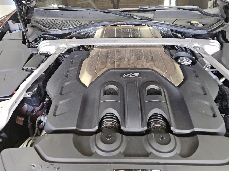 Bentley Continental GT V8 Coupe 2020