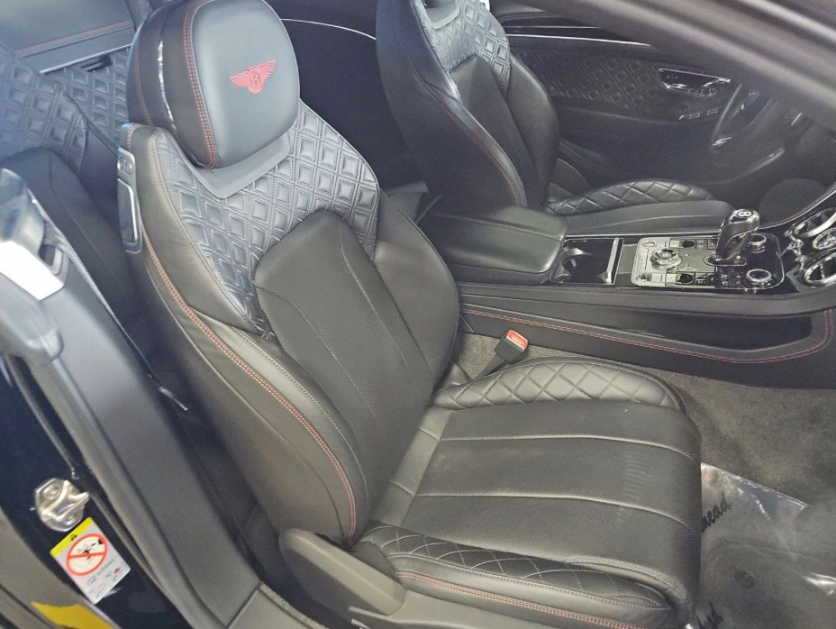 Bentley Continental GT V8 Coupe 2020