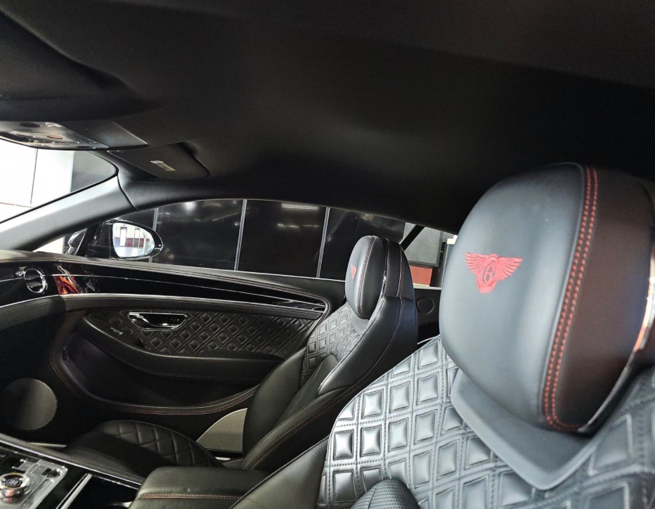 Bentley Continental GT V8 Coupe 2020