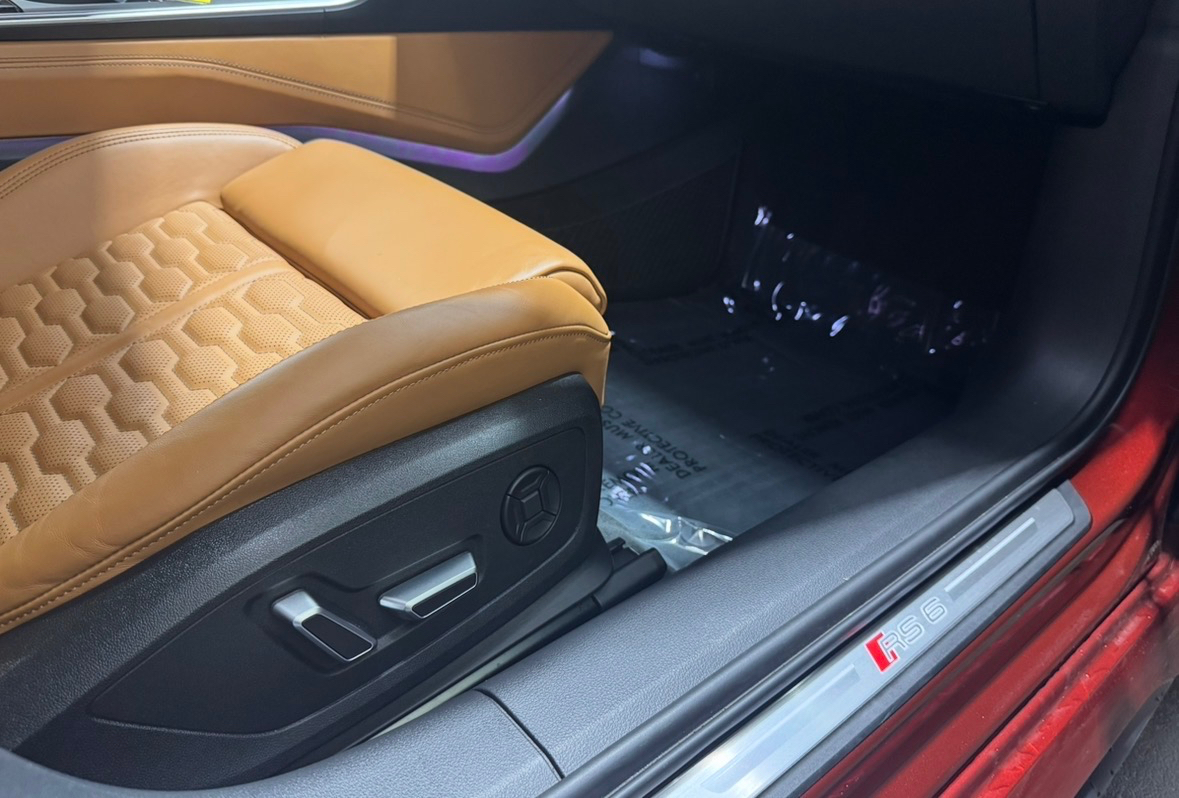 Audi RS 6 Avant performance 4.0 TFSI quattro 2024