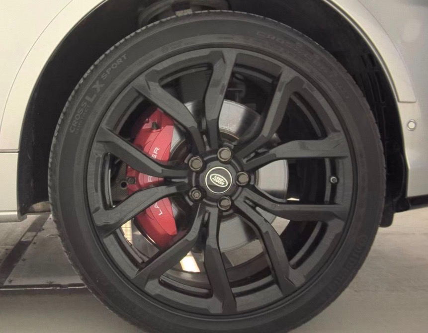 Land Rover Range Rover Sport V8 Supercharged SVR 2019