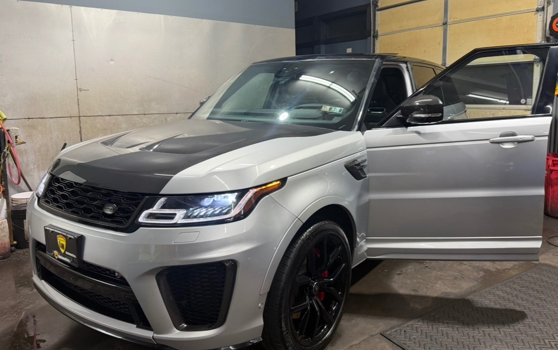 Land Rover Range Rover Sport V8 Supercharged SVR 2019