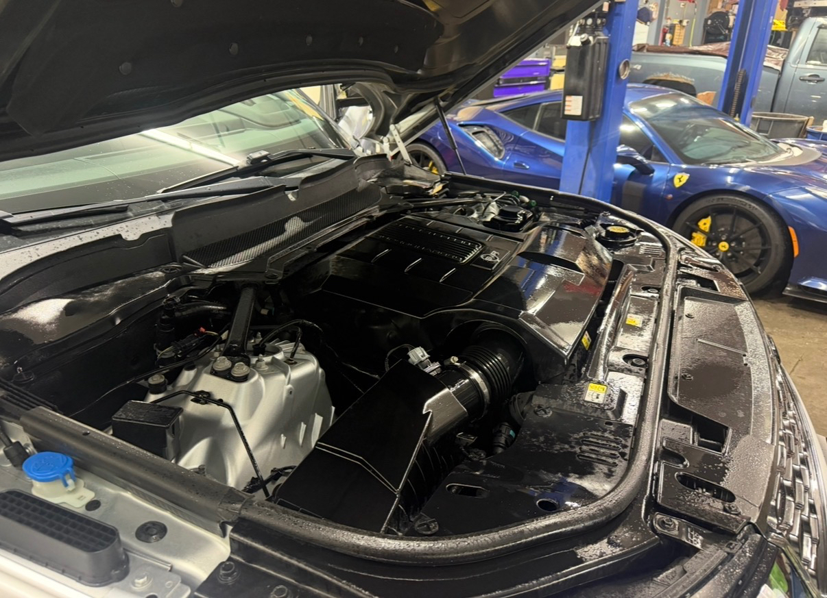 Land Rover Range Rover Sport V8 Supercharged SVR 2019