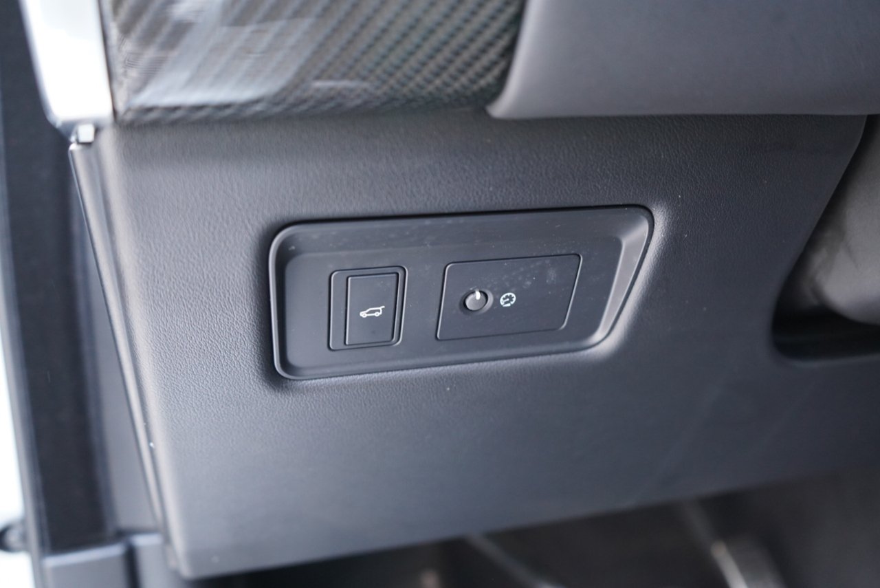 Land Rover Range Rover Sport V8 Supercharged SVR 2019