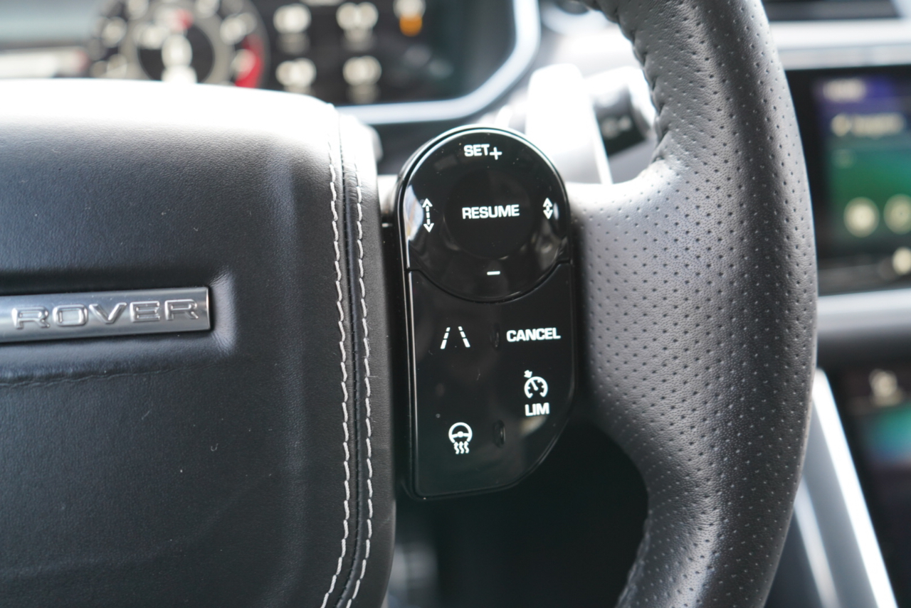 Land Rover Range Rover Sport V8 Supercharged SVR 2019