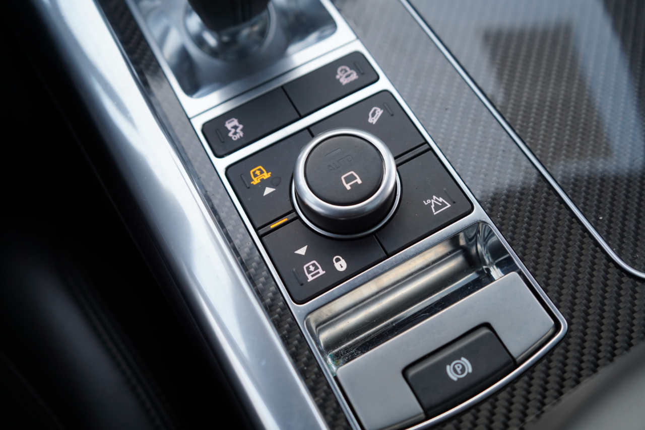 Land Rover Range Rover Sport V8 Supercharged SVR 2019