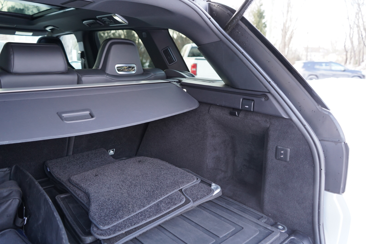 Land Rover Range Rover Sport V8 Supercharged SVR 2019