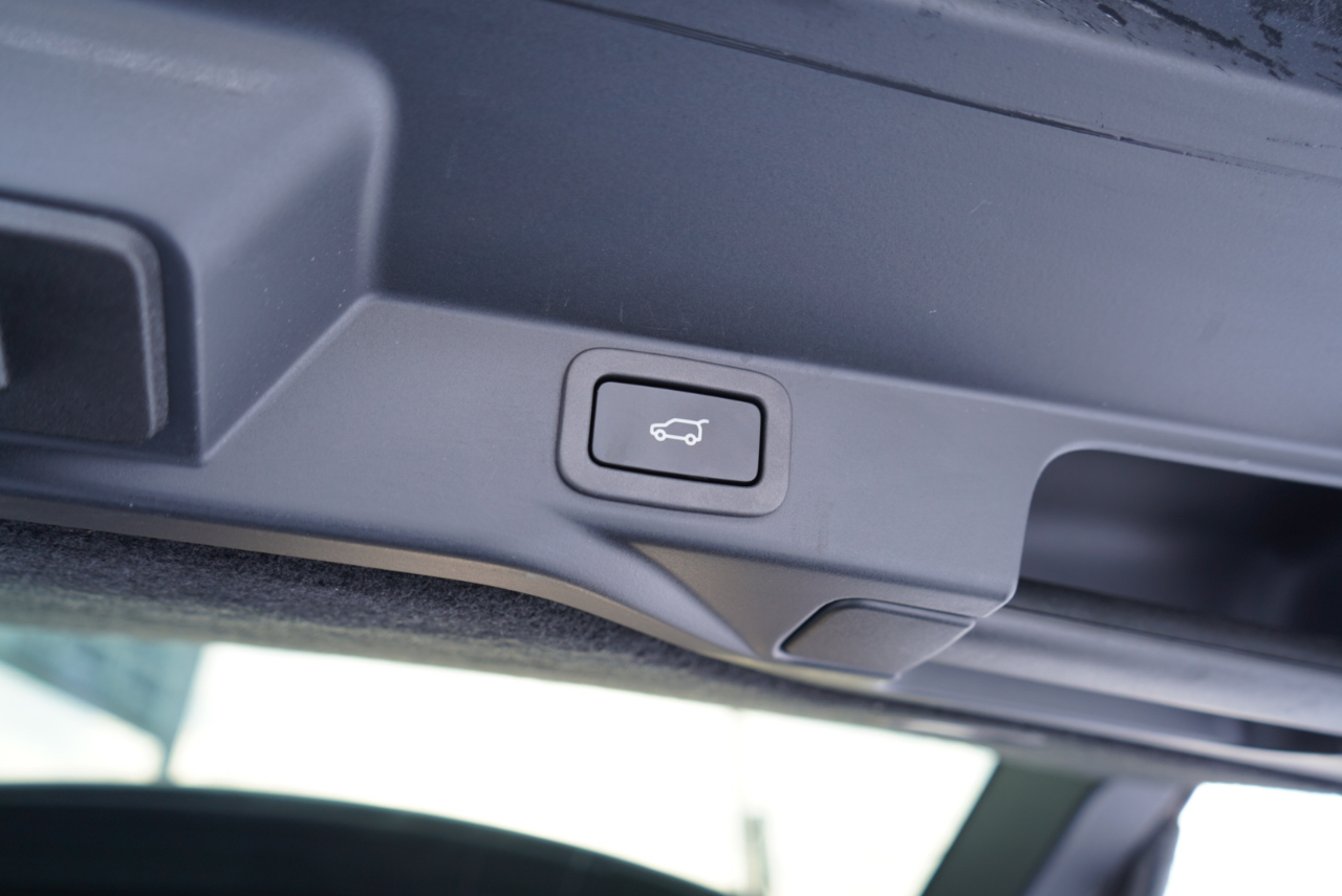 Land Rover Range Rover Sport V8 Supercharged SVR 2019