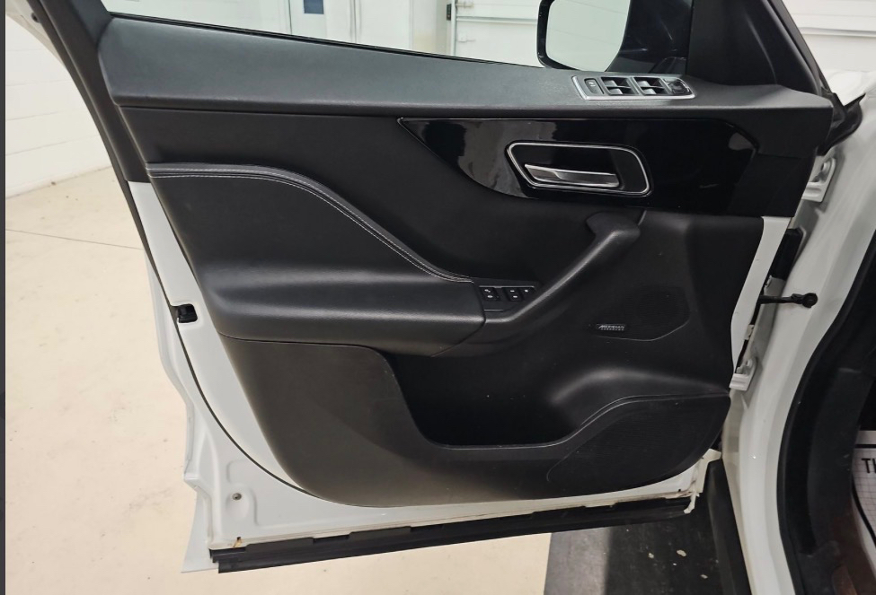 Jaguar F-Pace 25t R-Sport AWD 2020