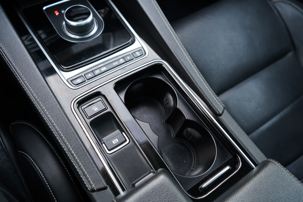 Jaguar F-Pace 25t R-Sport AWD 2020