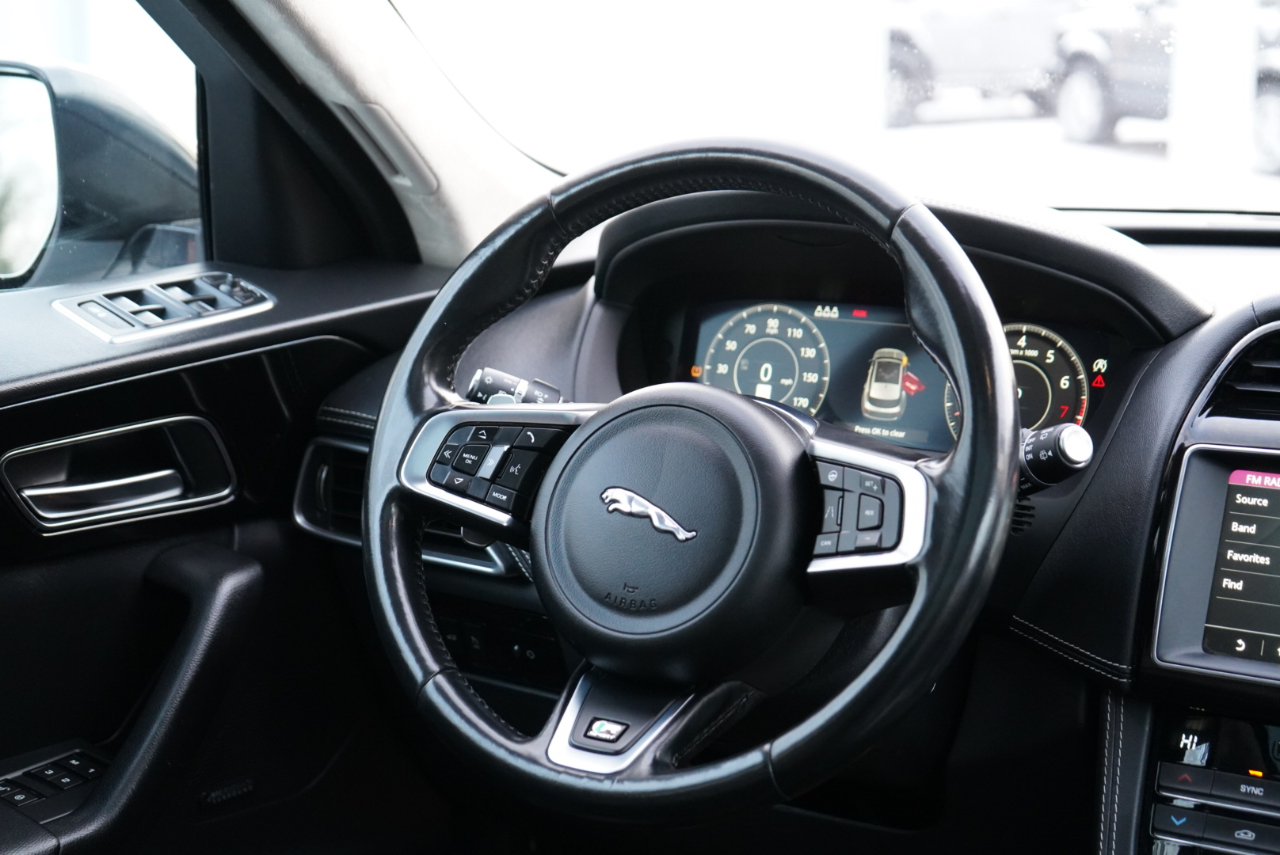 Jaguar F-Pace 25t R-Sport AWD 2020