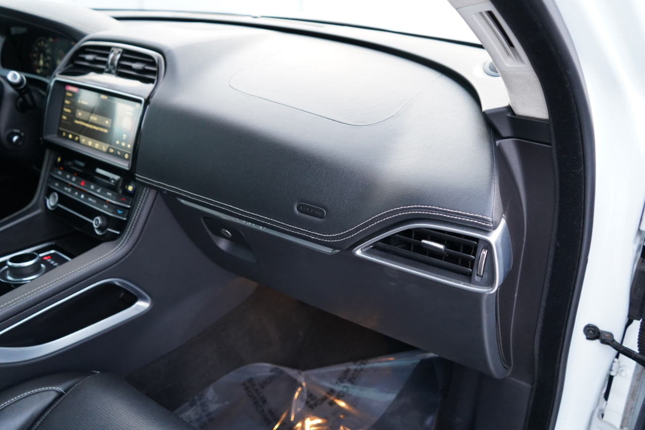 Jaguar F-Pace 25t R-Sport AWD 2020