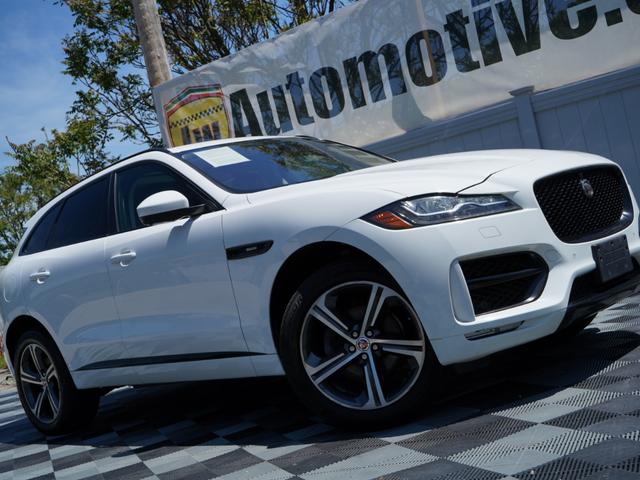 White 2020 Jaguar F-PACE 25t R-Sport AWD SUV / Crossover All-Wheel Drive Automatic