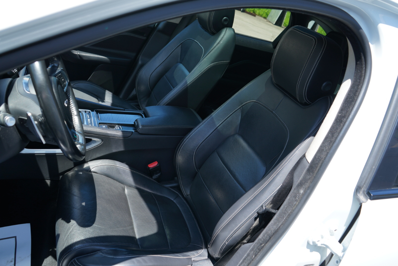 Jaguar F-Pace 25t R-Sport AWD 2020