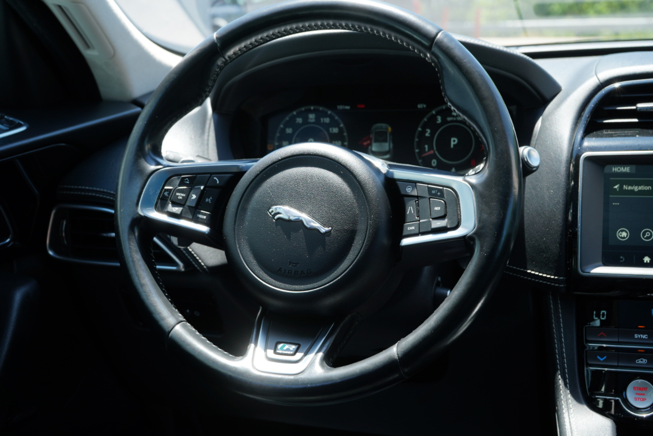 Jaguar F-Pace 25t R-Sport AWD 2020