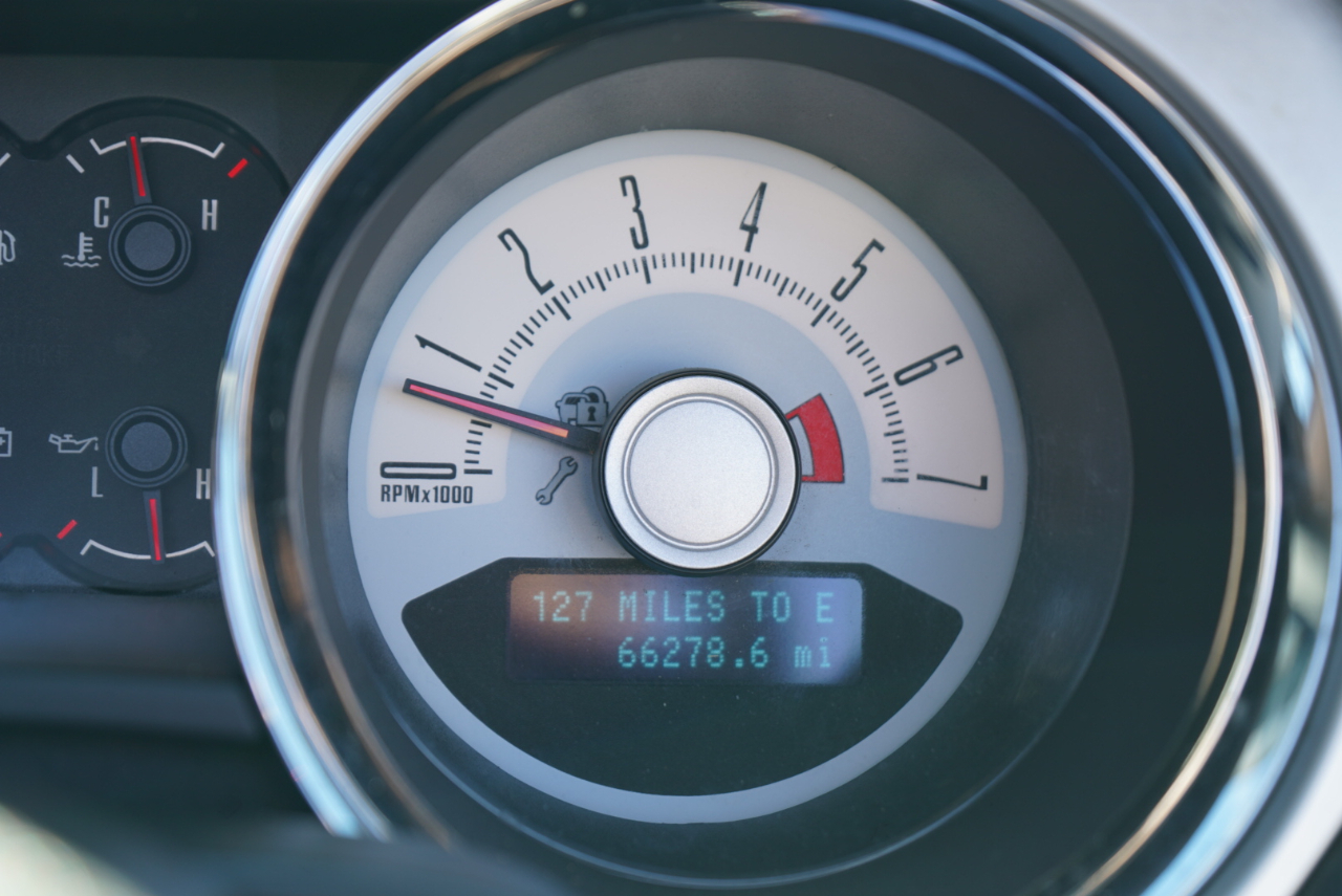 Ford Mustang 2dr Conv V6 Premium 2010