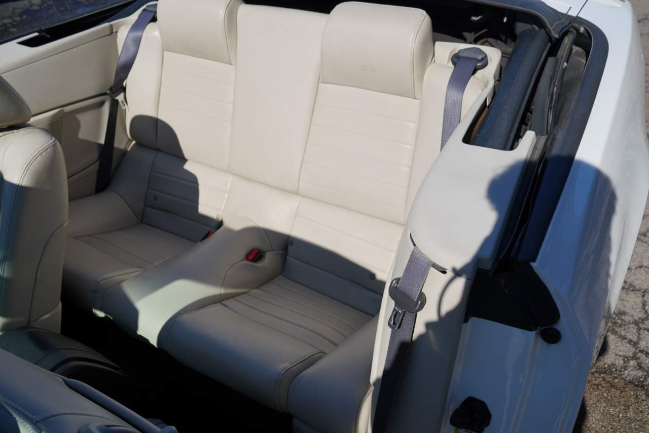 Ford Mustang 2dr Conv V6 Premium 2010