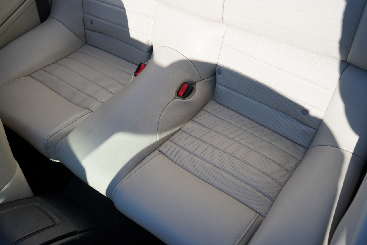 Ford Mustang 2dr Conv V6 Premium 2010