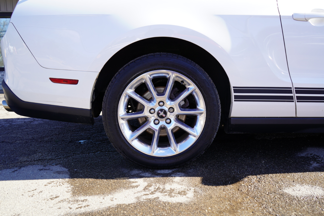 Ford Mustang 2dr Conv V6 Premium 2010