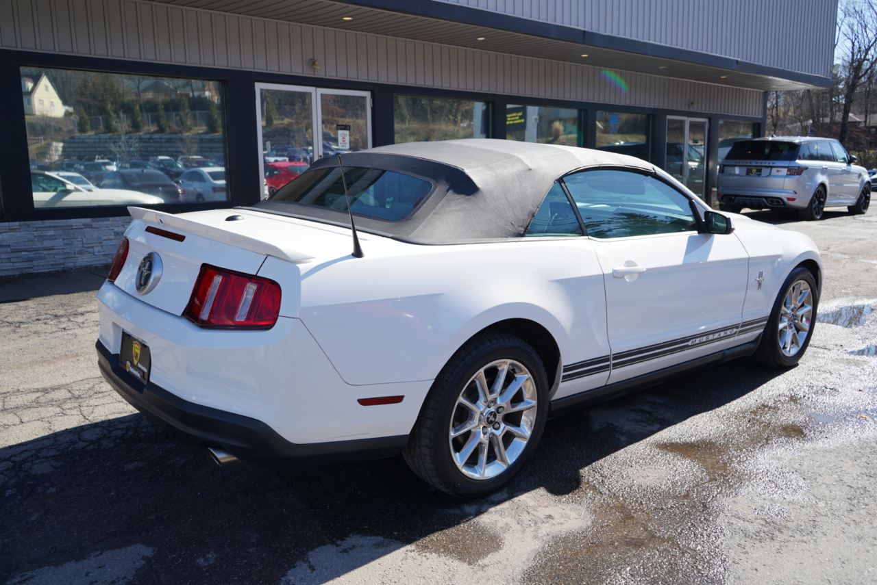 Ford Mustang 2dr Conv V6 Premium 2010