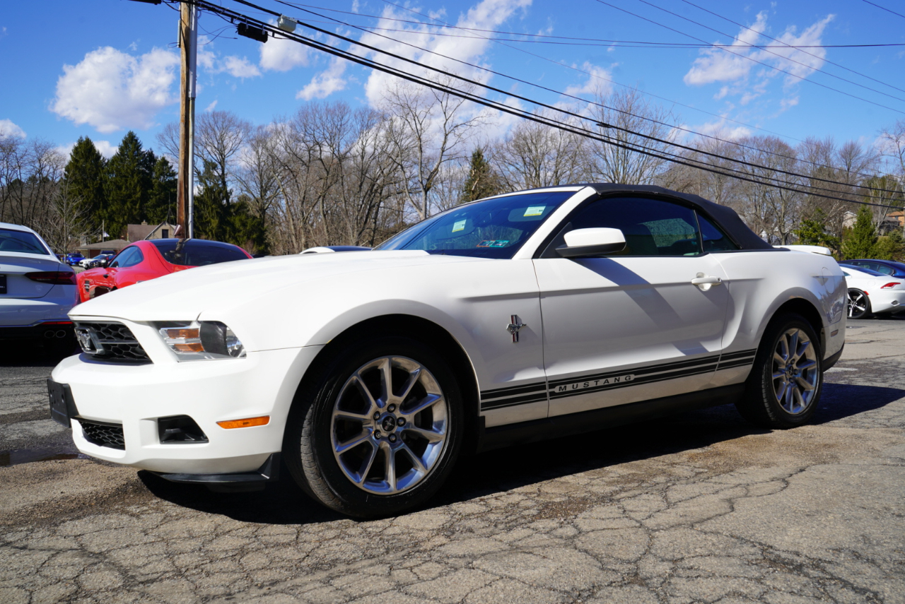 Ford Mustang 2dr Conv V6 Premium 2010
