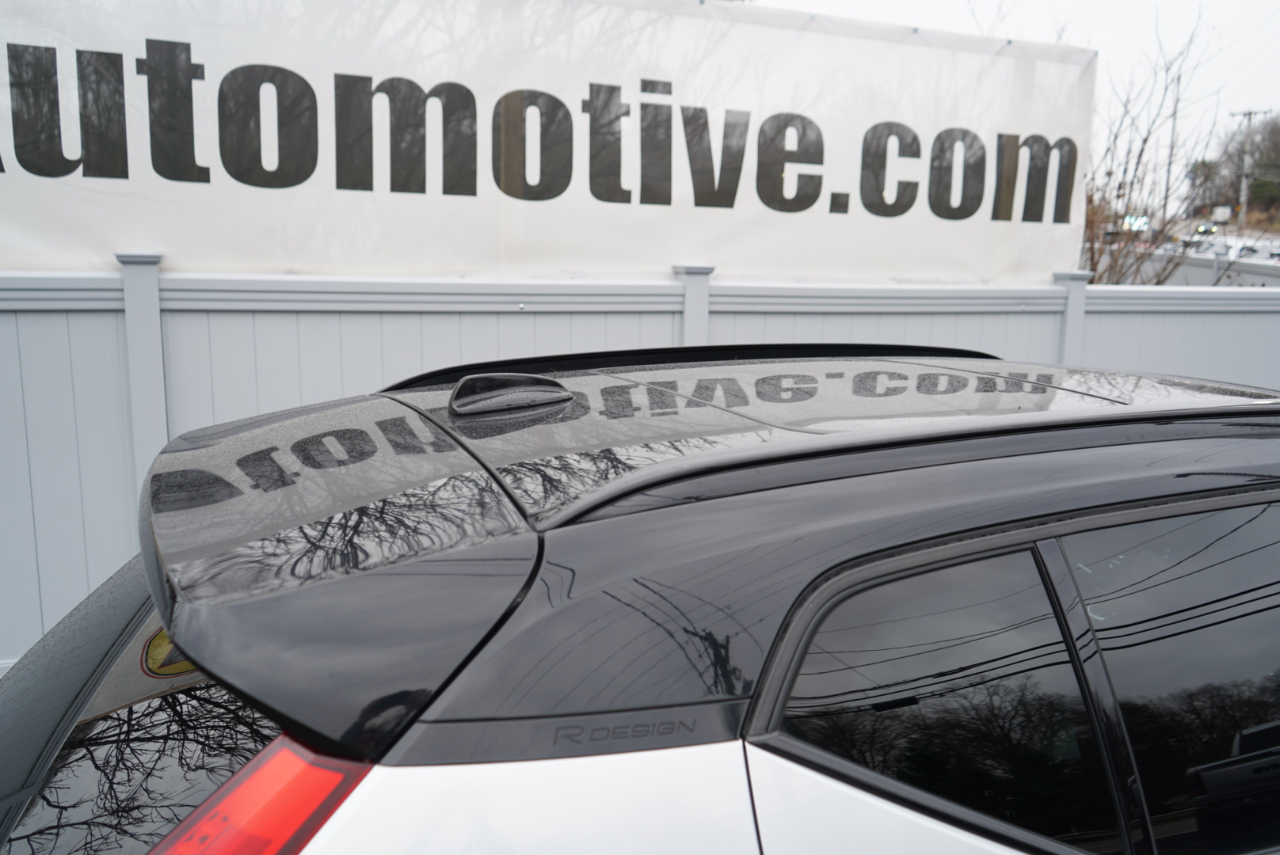 Volvo XC40 T5 AWD R-Design 2019