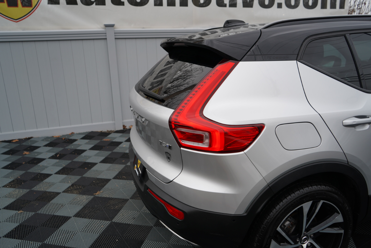 Volvo XC40 T5 AWD R-Design 2019