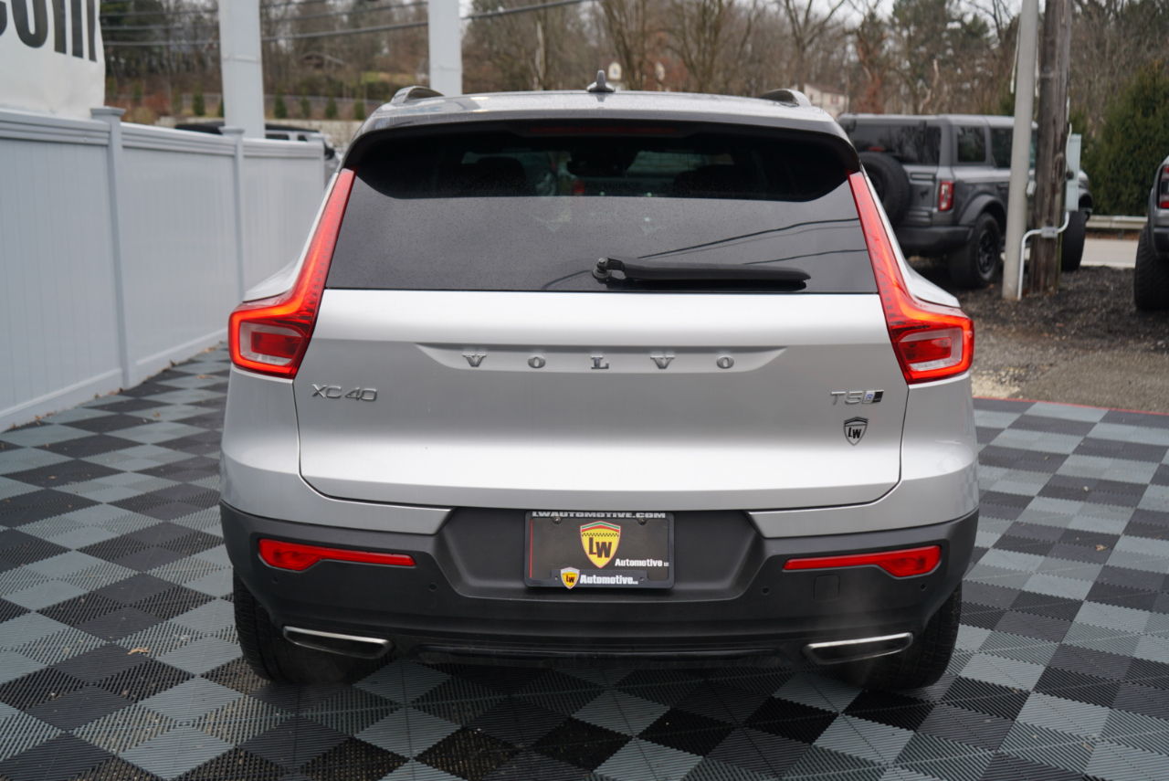 Volvo XC40 T5 AWD R-Design 2019