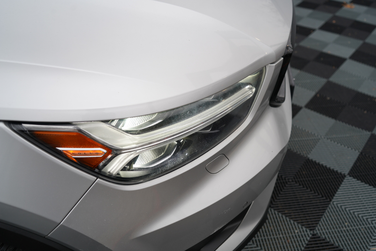 Volvo XC40 T5 AWD R-Design 2019