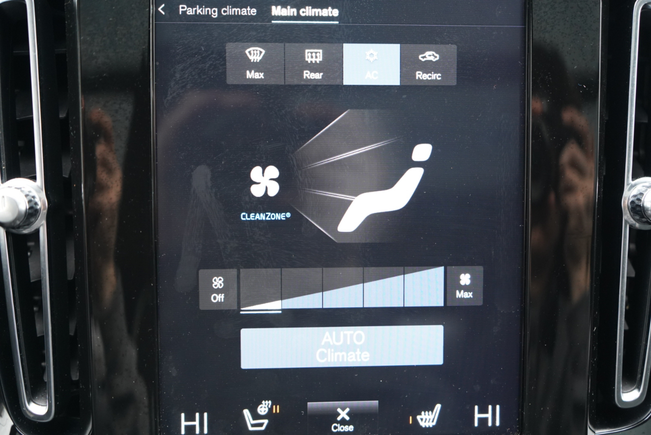 Volvo XC40 T5 AWD R-Design 2019