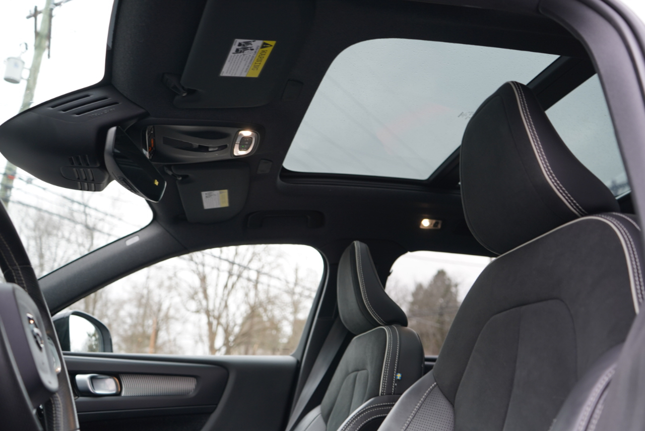 Volvo XC40 T5 AWD R-Design 2019