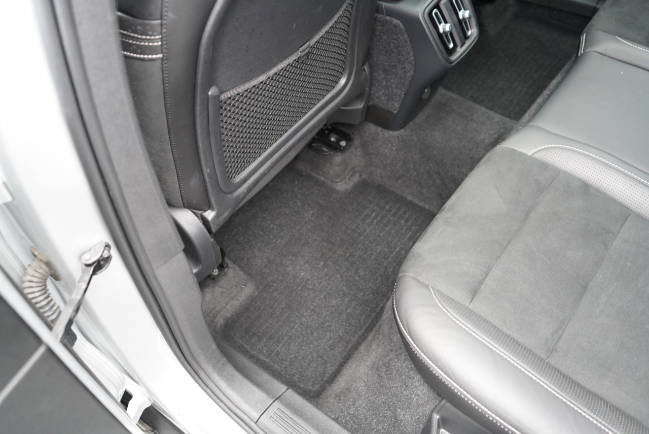 Volvo XC40 T5 AWD R-Design 2019