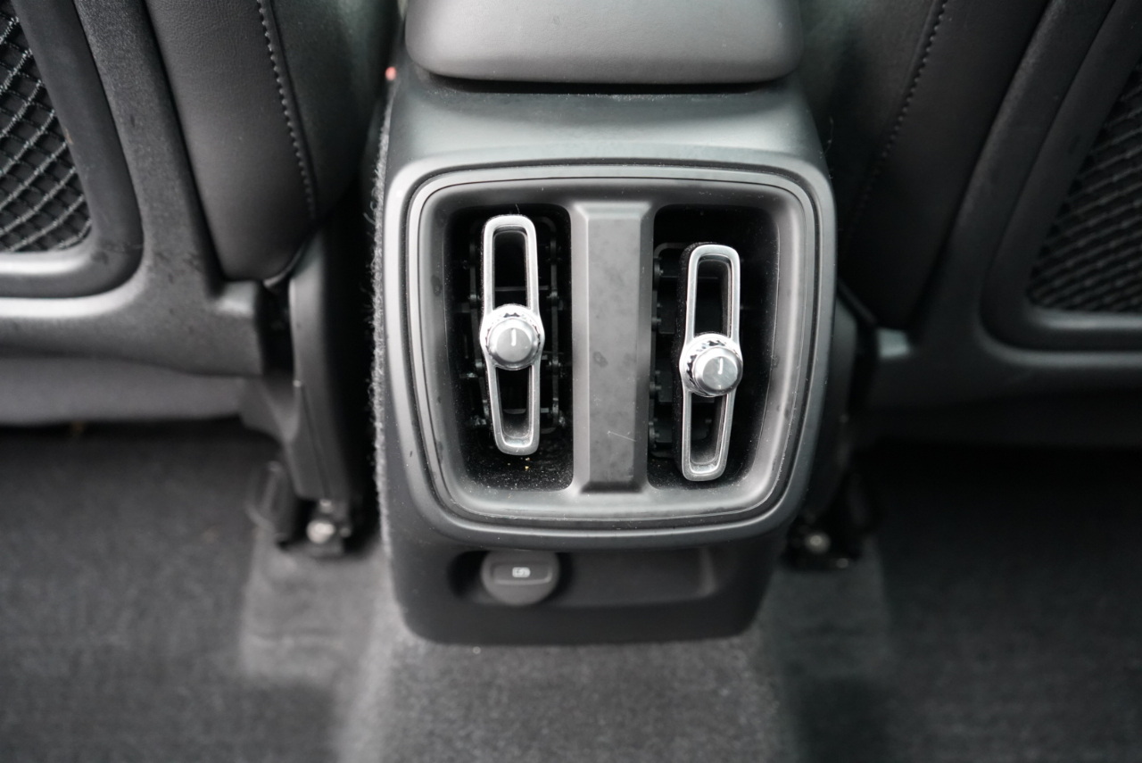 Volvo XC40 T5 AWD R-Design 2019