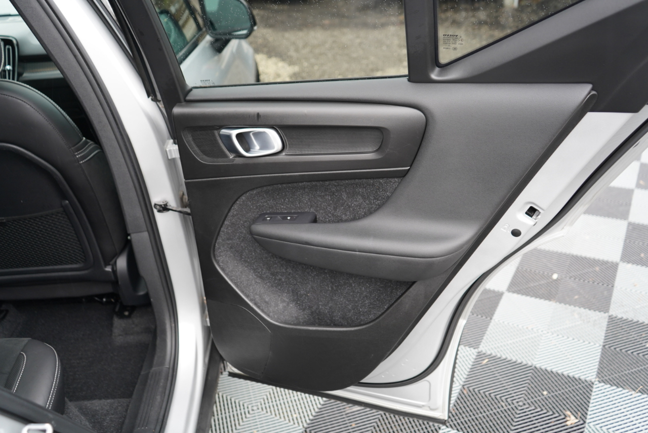 Volvo XC40 T5 AWD R-Design 2019