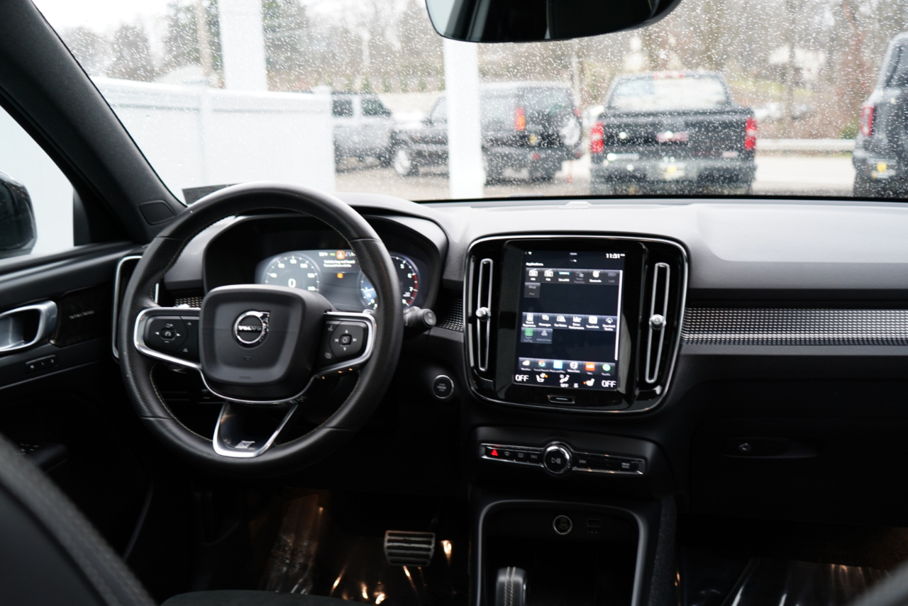 Volvo XC40 T5 AWD R-Design 2019