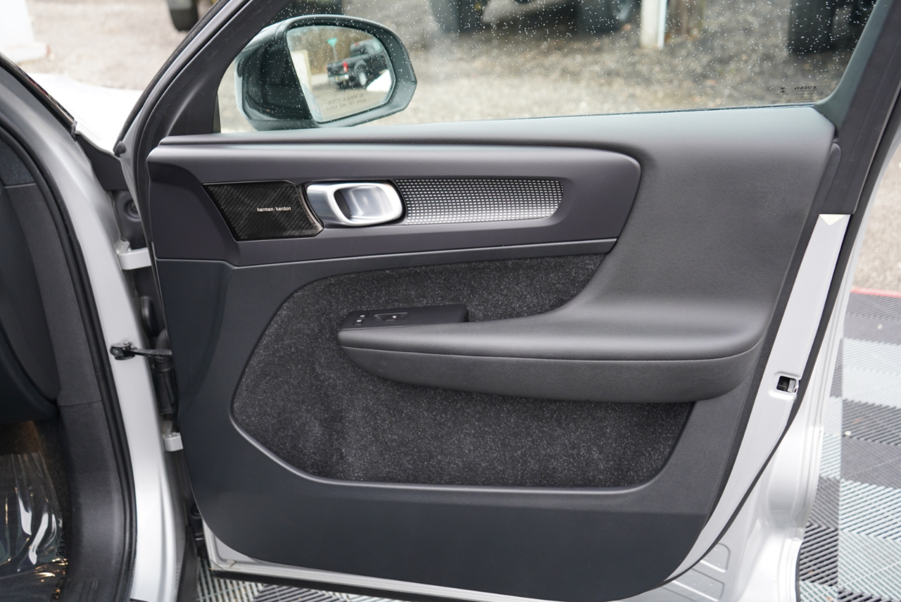 Volvo XC40 T5 AWD R-Design 2019