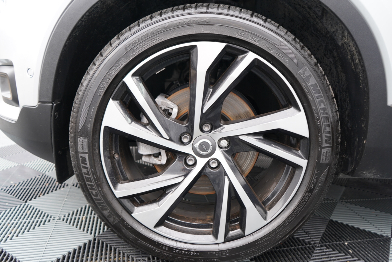 Volvo XC40 T5 AWD R-Design 2019