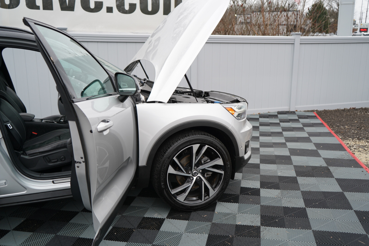 Volvo XC40 T5 AWD R-Design 2019