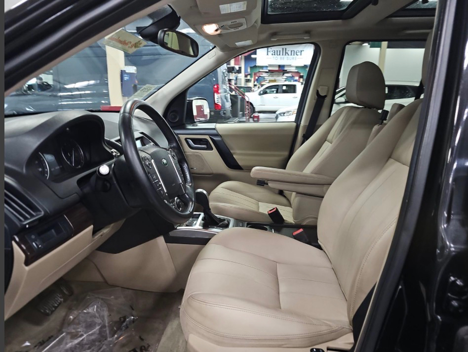 Land Rover LR2 AWD 4dr 2013