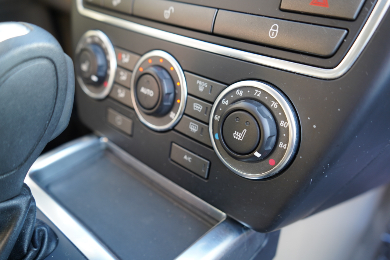 Land Rover LR2 AWD 4dr 2013