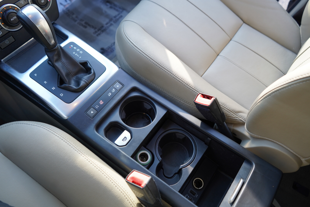 Land Rover LR2 AWD 4dr 2013